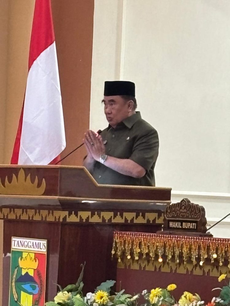 Pemkab Tanggamus Sampaikan Ranperda Pertanggungjawaban APBD 2024, Bupati Tekankan Transparansi dan Sinergi