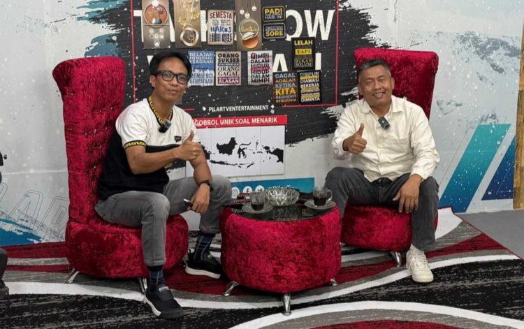 SIKAMBHARA: Wadah Suporter Dewasa untuk Majukan Sepakbola Lampung