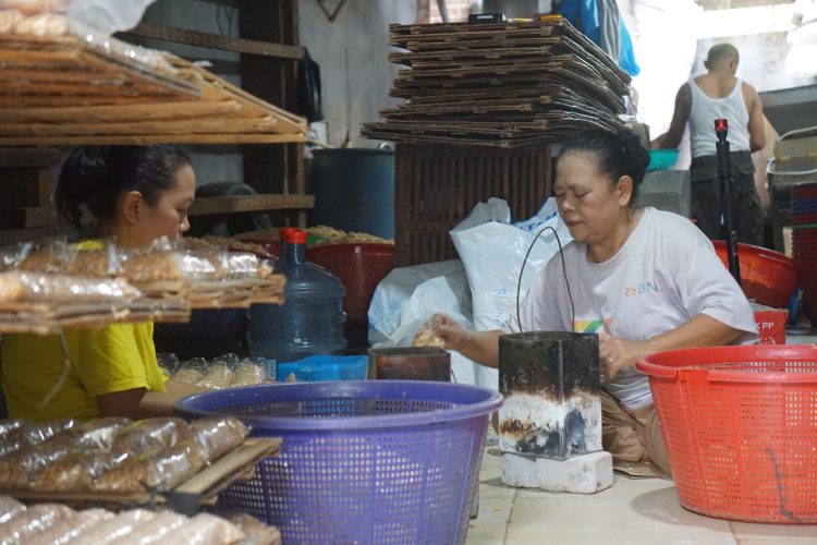 Pengrajin Tempe Siap Dukung Program Makan Bergizi Prabowo-Gibran: Produksi Naik, Harga Tetap Bersahabat