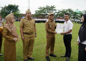 1.233 ASN-PPPK Pringsewu Resmi Diangkat, Bupati Tekankan Etos Kerja dan Nilai BerAKHLAK