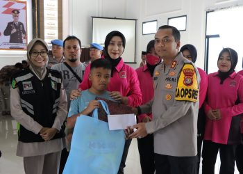 Khitanan Massal Gratis, Polres Pesawaran Wujudkan Bakti Kesehatan di Hari Bhayangkara ke-79