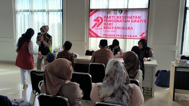Bakti Kesehatan Polres Pesawaran Jangkau Puluhan Warga: Wujud Nyata Polri Presisi di Hari Bhayangkara ke-79