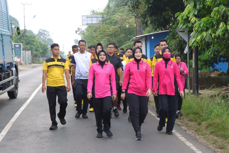 Semarak Hari Bhayangkara ke-79, Polres Pesawaran Gelar Olahraga Bersama Lintas Instansi dan Masyarakat