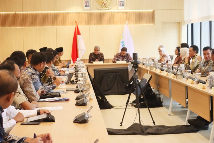 Bupati Lampung Utara Hadiri Raker Kemenkes, Dorong Revitalisasi RSUD Ryacudu dan Penguatan Layanan Kesehatan Daerah