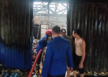 Ruko di Jalur Dua Kota Agung Ludes Terbakar, Kerugian Capai Rp250 Juta