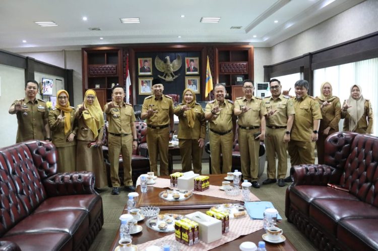 Mirza–Eva Bahas Strategi Pembangunan: Dari Pendidikan, Sampah, hingga Pariwisata