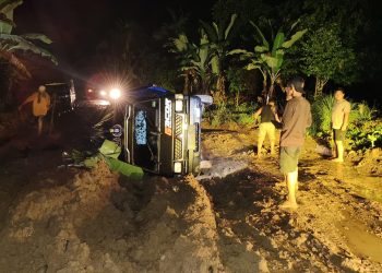 Ironi Jalur Emas dan Listrik: Jalan Provinsi Sanggi–Suoh Rusak Parah, Pemerintah Provinsi Dinilai Abai