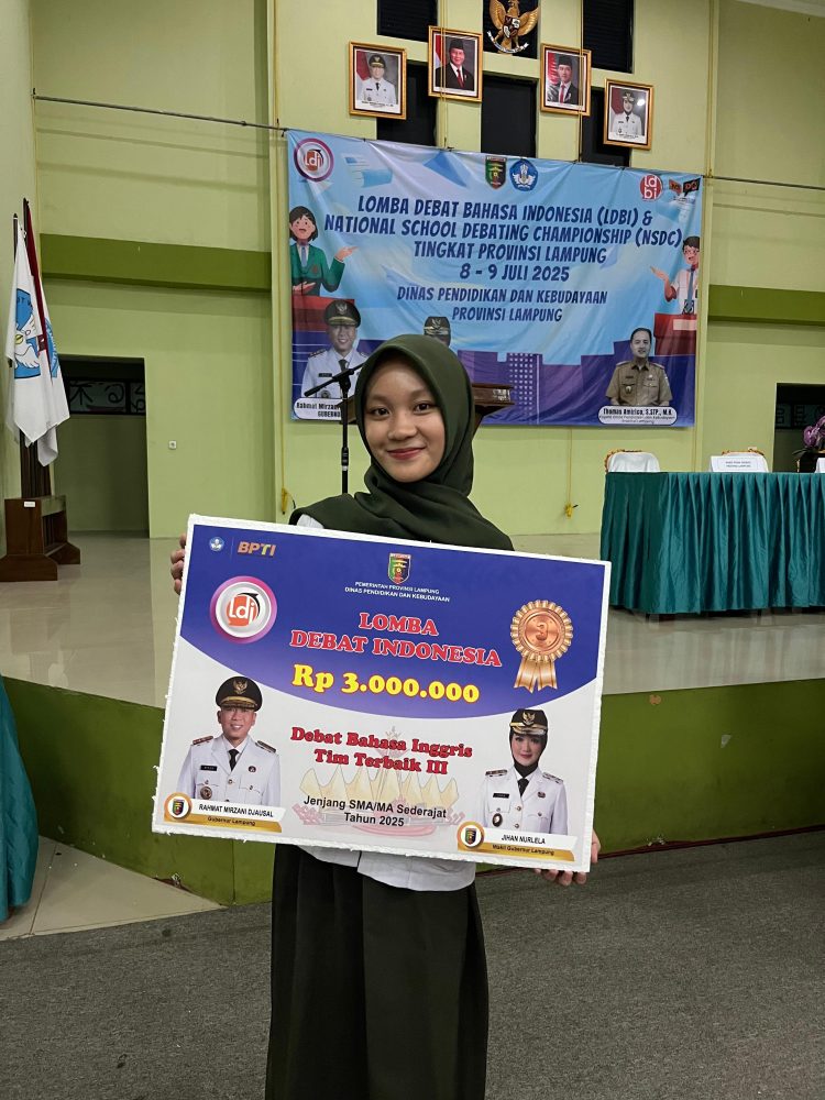 SMA Negeri 3 Kotabumi Tembus Juara Debat Provinsi, Kepala Sekolah Bungkam Soal Prestasi