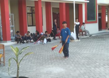 Pendaftaran Sekolah Siger 1 Tutup Pukul 2 Siang, Panitia Menghilang Tanpa Informasi Jelas