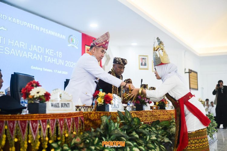 Rapat Paripurna Istimewa: Refleksi dan Semangat Lanjutkan Perjalanan 18 Tahun Kabupaten Pesawaran