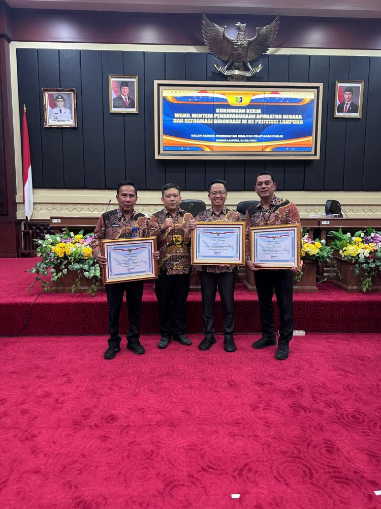 Pesawaran Raih Penghargaan Pelayanan Publik dari Kementerian PANRB, Tiga Unit Kerja Diapresiasi