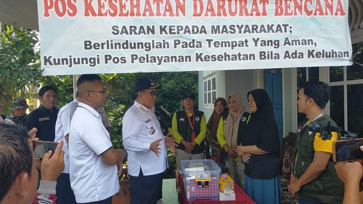 Turun Langsung ke Lokasi Banjir, Bupati Tanggamus Pastikan Bantuan Tersalurkan dan Sungai Dinormalisasi