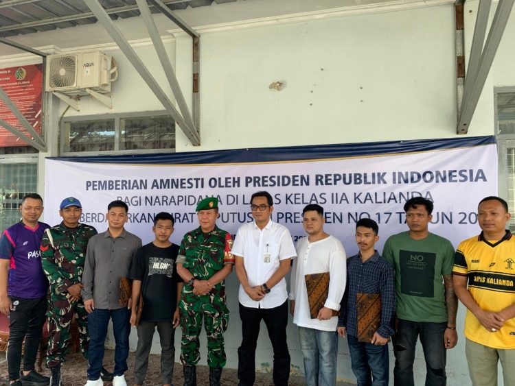 Menyambut Kebebasan: 9 Narapidana Lapas Kalianda Pulang Lewat Amnesti Presiden