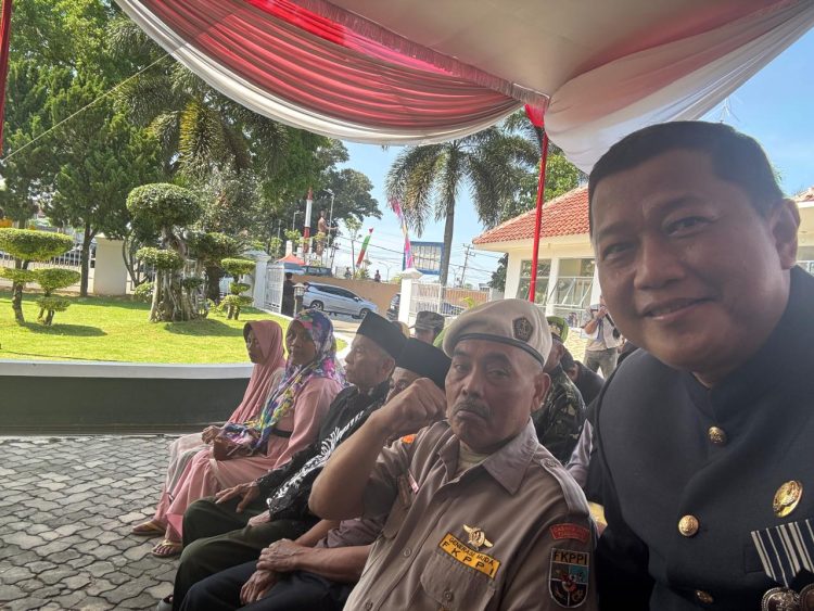 Bupati Tanggamus Pimpin Upacara HUT ke-80 RI: Momentum Menuju Indonesia Emas