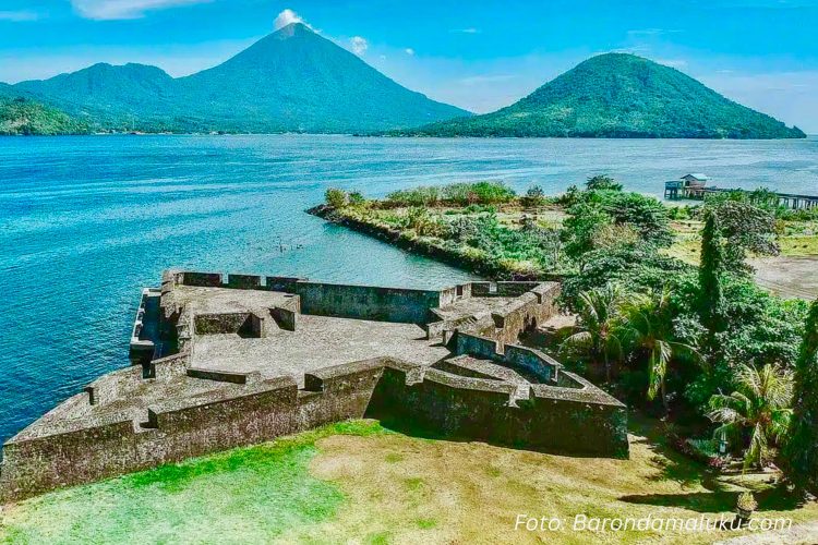 Menteri ATR/BPN Nusron Wahid Kunjungi Maluku Utara, Bahas Sinergi Pertanahan dan Tata Ruang