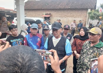 Peduli Warga! Pemkot Bandar Lampung Salurkan Bantuan Tunai untuk Korban Banjir dan Longsor