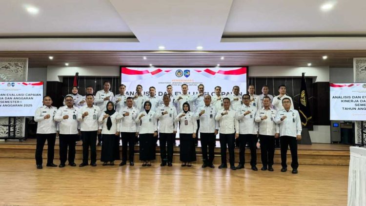 Kalapas Kalianda Tunjukkan Komitmen dalam Evaluasi Kinerja dan Anggaran Semester I 2025