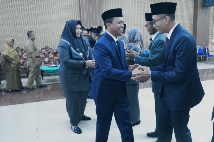 Bupati Pringsewu Lantik 10 Pejabat Tinggi Pratama Hasil Uji Kompetensi dan Evaluasi Kinerja