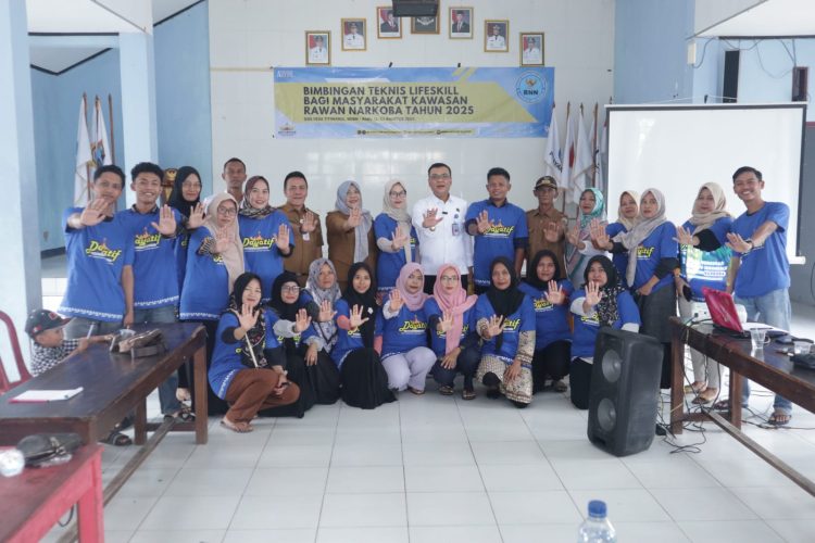 BNNK Lampung Selatan Selenggarakan Bimtek Lifeskill Pengolahan Roti untuk Warga Desa Titiwangi