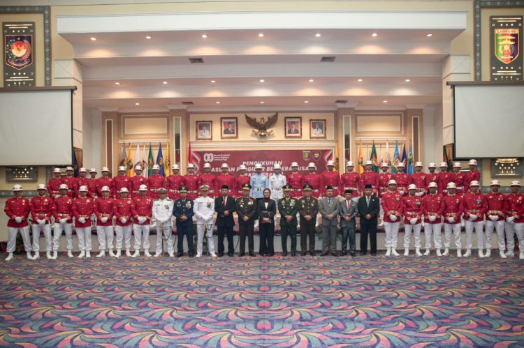 Pemprov Lampung Kukuhkan Paskibraka Provinsi Lampung Tahun 2025 untuk Upacara HUT RI ke-80