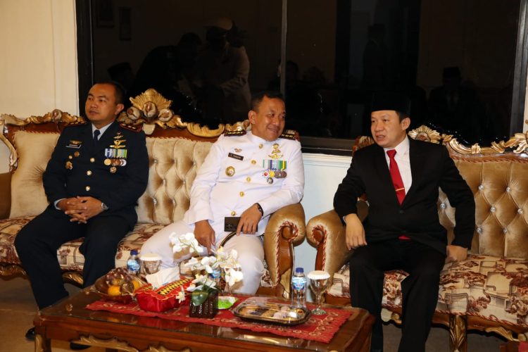 Suasana Khidmat Apel Kehormatan Dan Renungan Suci Dalam Rangka Hut Ri Ke-80 Di Tmp Tanjung Karang, Bandar Lampung