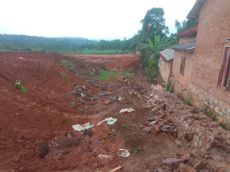 Warga Kedaung Resah, Pembangunan Pondasi “Developer Hantu” Diduga Ilegal dan Mengancam Lingkungan
