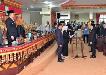 Ahmad Al Akhran Resmi Dilantik Sebagai Anggota DPRD Lampung Selatan Lewat PAW