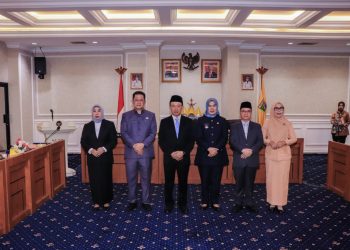 Sekdaprov Lampung Kukuhkan Dua Pejabat Baru, Perkuat Pembangunan Desa dan Perlindungan Perempuan-Anak