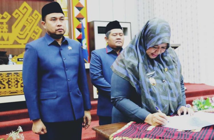 DPRD Pringsewu Sahkan Perubahan APBD 2025, Belanja Capai Rp1,3 Triliun