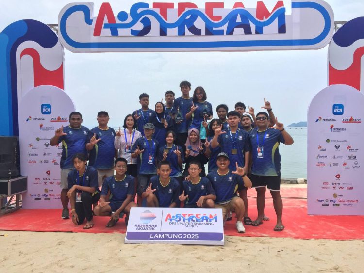 Jawa Timur Kuasai Kejurnas Astream Open Water Swimming 2025 di Kyokko Beach, Lampung