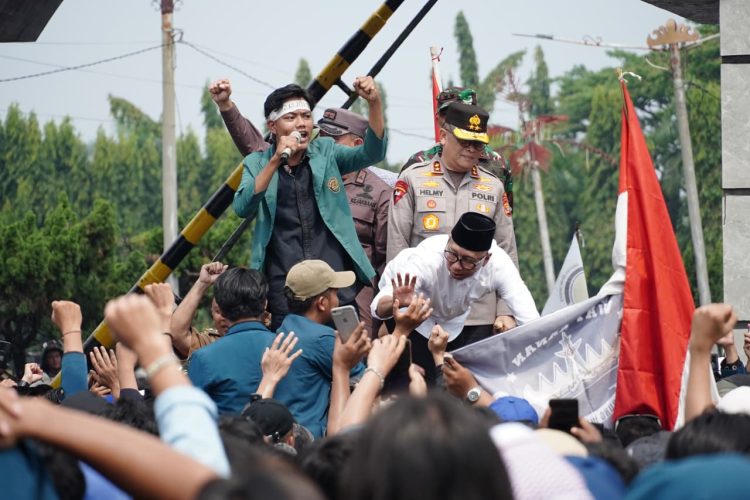 Soliditas Demokrasi Tercermin dalam Aksi Damai Ribuan Massa di Lampung