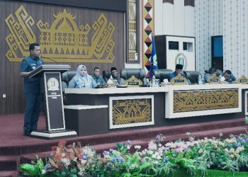 Bupati Pringsewu Paparkan Rancangan Perubahan APBD 2025 dalam Rapat Paripurna DPRD