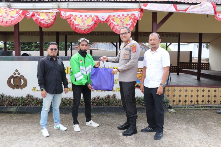 Kapolres Lampung Barat AKBP Rinaldo Aser Gelar Silaturahmi Bersama Driver Ojek Online Draiv