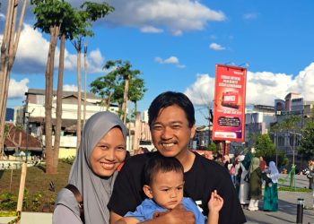 Brutal dan Liar! Puisi Satir Penyair Muda Bandar Lampung Bongkar Luka Pendidikan Ilegal