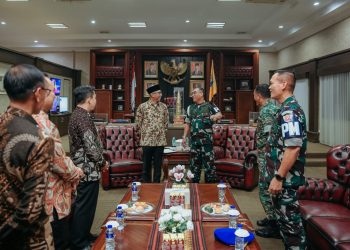 Gubernur Lampung Rahmat Mirzani Djausal Resmi Jadi Warga Kehormatan Korps Polisi Militer TNI AD, Sinergi Pertahanan Daerah Makin Kuat