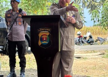 Polres Tanggamus Panen Jagung Kuartal III, Bupati dan Forkopimda Turut Hadir, Petani Dapat Bantuan Beras