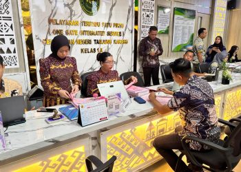 JPU Kejari Pringsewu Limpahkan Berkas Kasus Tipikor Penyaluran Kredit BRI ke Pengadilan Tipikor PN Tanjung Karang