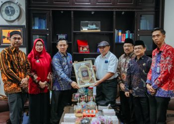 Pemprov Lampung Siap Cetak Sejarah dengan Penulisan Mushaf Al-Qur’an Bernuansa Budaya Lampung