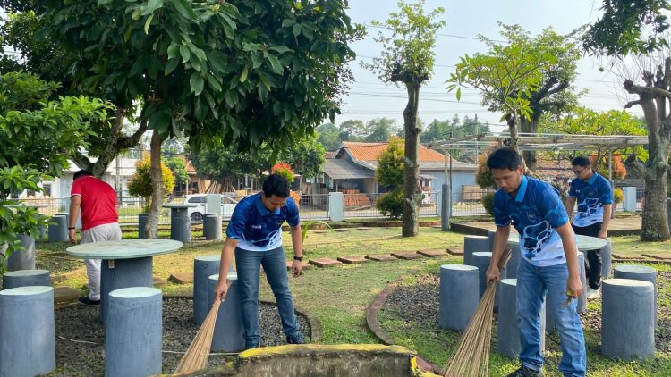 Lapas Kalianda Gelar Jumat Bersih, Wujudkan Lingkungan Kerja Bersih dan Nyaman