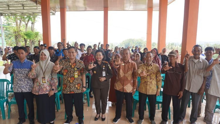 Dorong Partisipasi Masyarakat, BPN Pringsewu Gelar Penyuluhan PTSL di Pekon Wates Timur