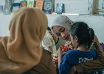 Wagub Jihan Turun Tangan! Kasus Ibu Rantai Anak di Mesuji Bongkar Realitas Tragis Kemiskinan dan Kesehatan