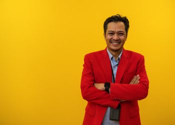 Ketika Bahasa Menjadi Senjata: Muhammad Alfariezie dan Kritik Imaji Sosial-Politik di Bandar Lampung