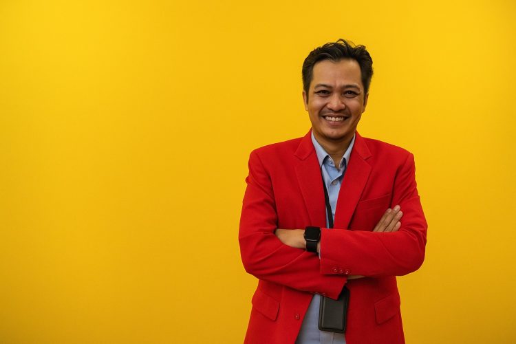 Ketika Bahasa Menjadi Senjata: Muhammad Alfariezie dan Kritik Imaji Sosial-Politik di Bandar Lampung