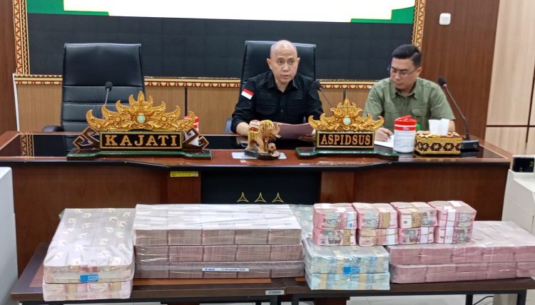 Publik Menunggu Penjelasan Kejati Lampung: Misteri Dana PI 10% PT LEB yang Bikin Tiga Direksi Terjerat Hukum