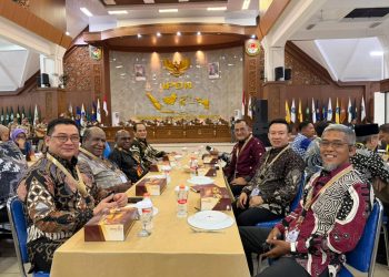 Sekda Marindo Ikuti Retreat Nasional Sekda dan Bappeda: Sinergi Strategis Pusat-Daerah untuk Pembangunan Lampung