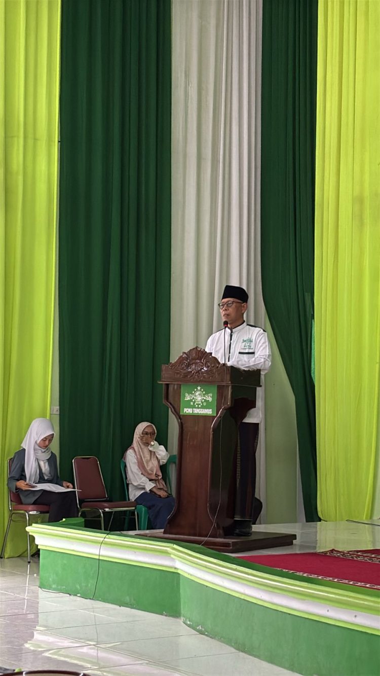 Wakil Bupati Tanggamus Resmi Buka Resepsi Hari Santri Nasional 2025, Semarakkan Spirit Keagamaan dan Kepemudaan