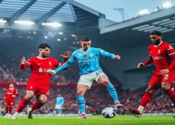 Liverpool Diprediksi Tumbangkan Manchester City 2-1 di Etihad, Arne Slot Siap Uji Kecerdikan Pep Guardiola
