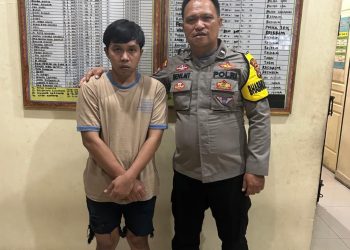 Heboh! Bhabinkamtibmas Desa Tejang Pulau Sebesi Tangkap DPO Pencurian Rp600 Juta, Aksi Ini Bikin Publik Kagum