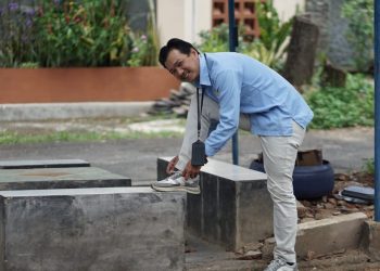 Modus Eksistensi dalam Puisi Muhammad Alfariezie: Remaja Itu Tidak Pernah Mati, Hanya Bersembunyi