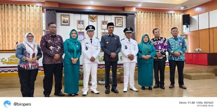Wakil Bupati Tanggamus Resmi Lantik Dua Penjabat Kepala Pekon, Momentum Perkuat Tata Kelola Desa